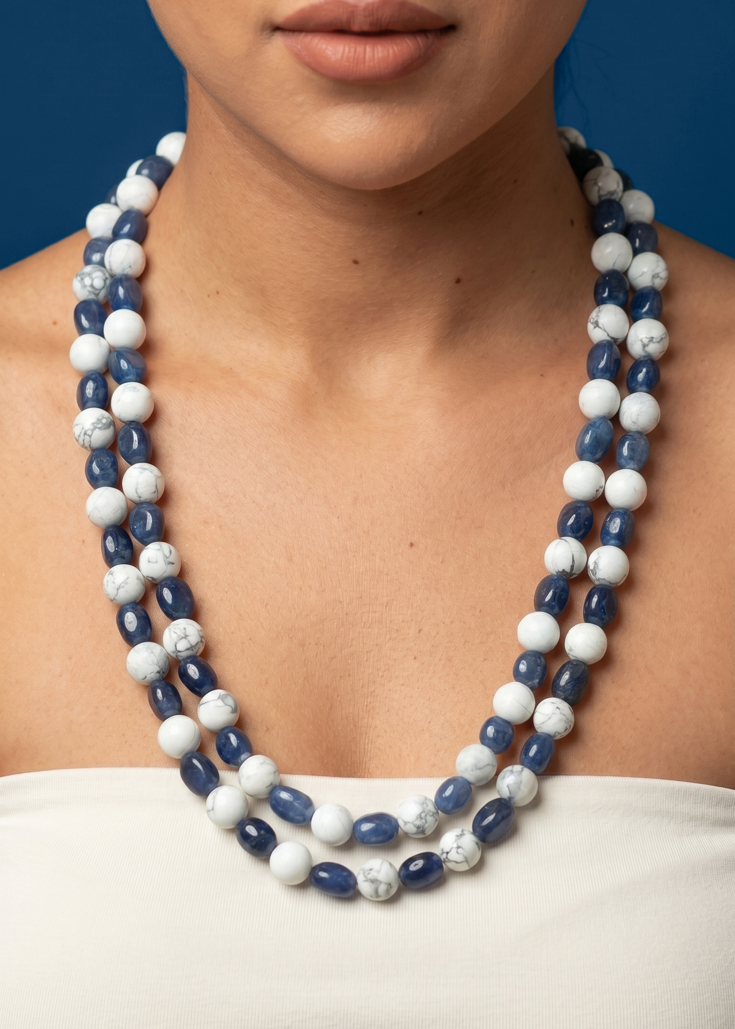 DOUBLE LINE WHITE AGATE & GREY QUARTZ WESTERN NECKLACE