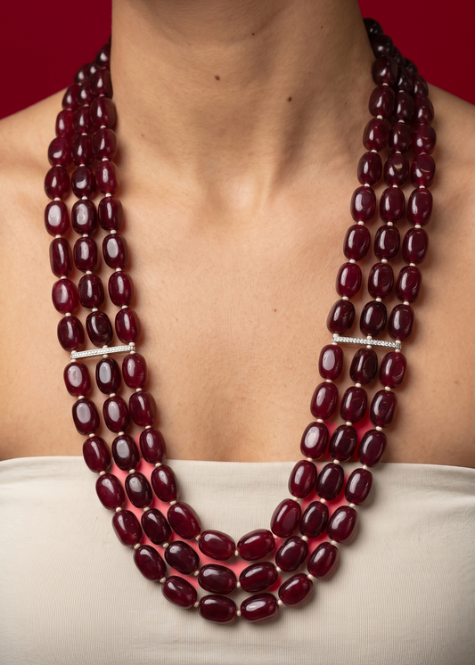 RED QUARTS TRHEE LINE LONG NECKLACE