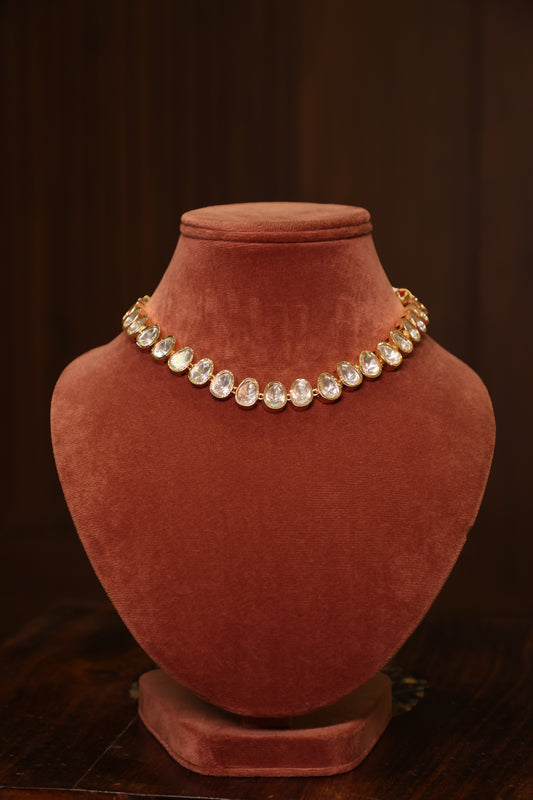 Noor - Polki Single Line Necklace with Earrings