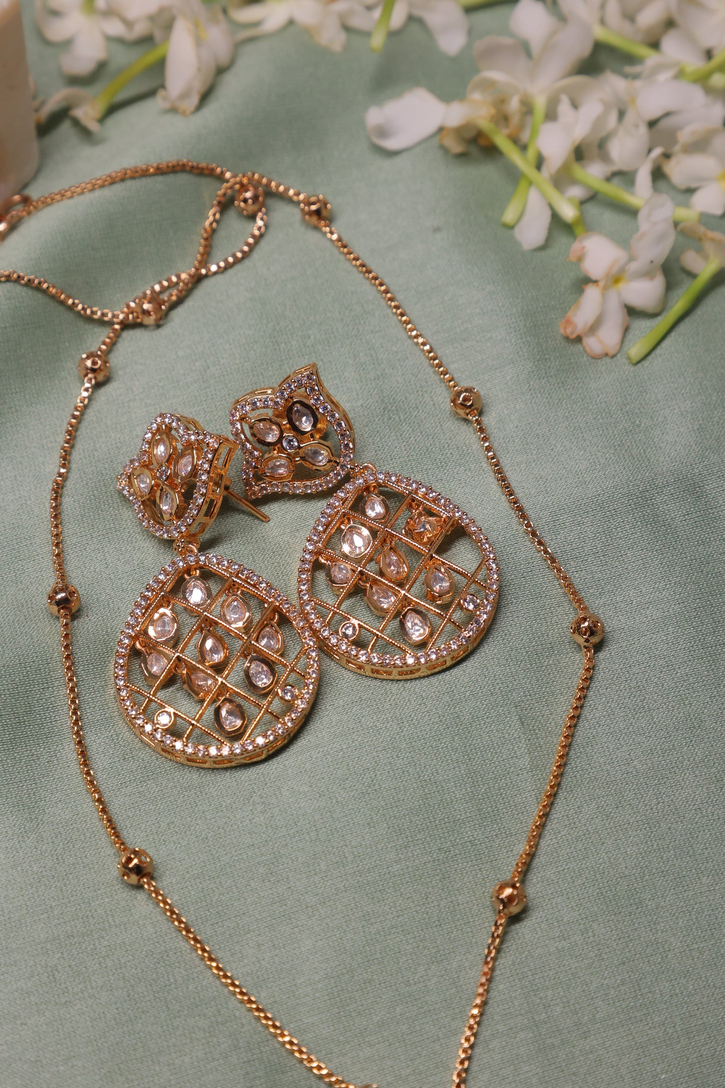 Noor - Polki Pendant Set with Earrings