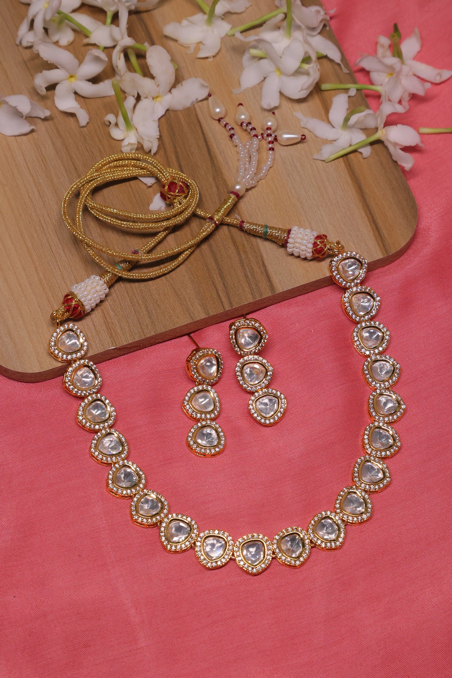 Noor - Polki Necklace with Earrings