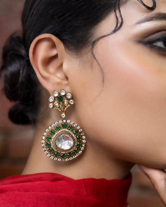 Indira – Green circular polki studs with grandeur.