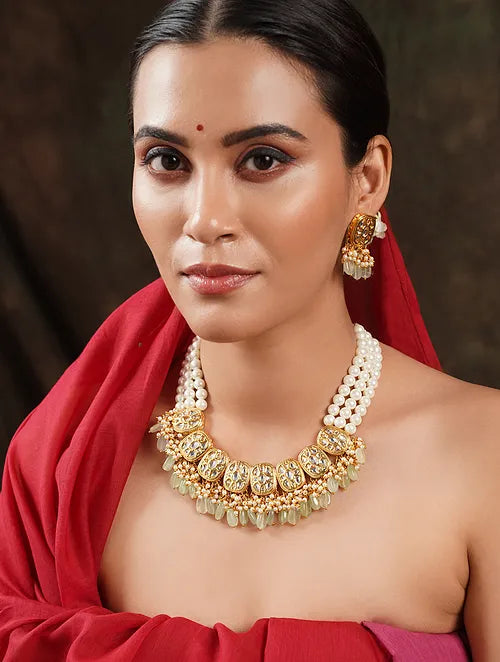 Mint and Pearl Kundan Necklace with Earrings