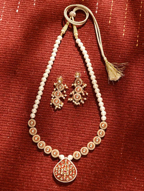 Red Kundan and Pearl Necklace with Earrings