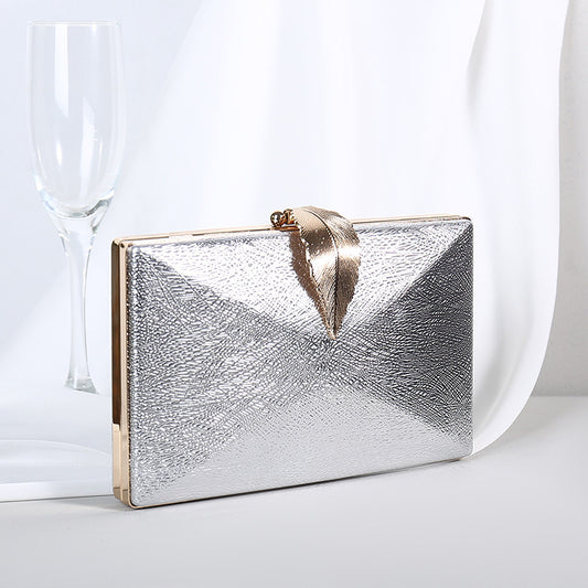 Garden Leaf - Silver Clutch