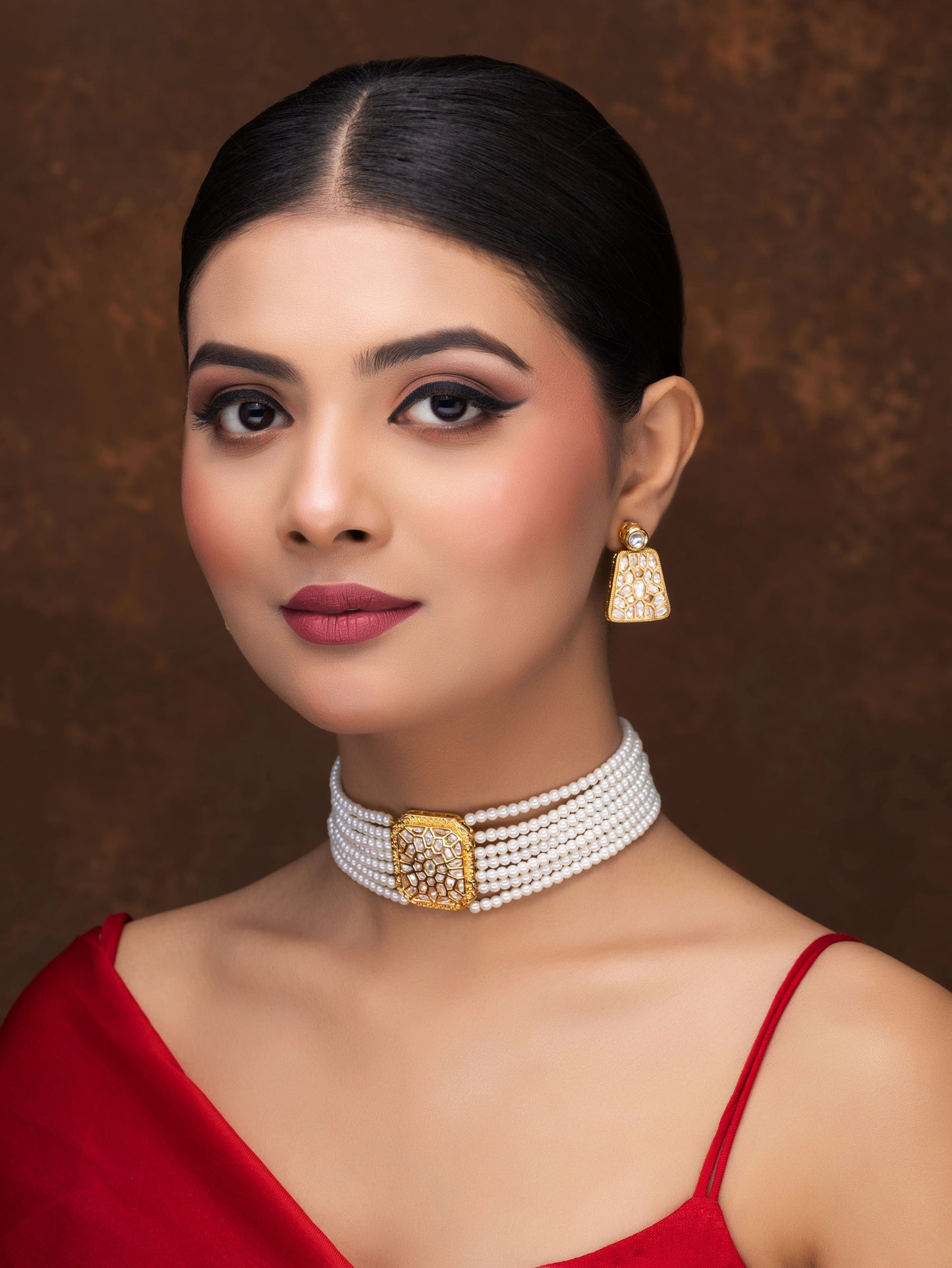 POLKI AND PEARL CHOKER WITH EARRINGS