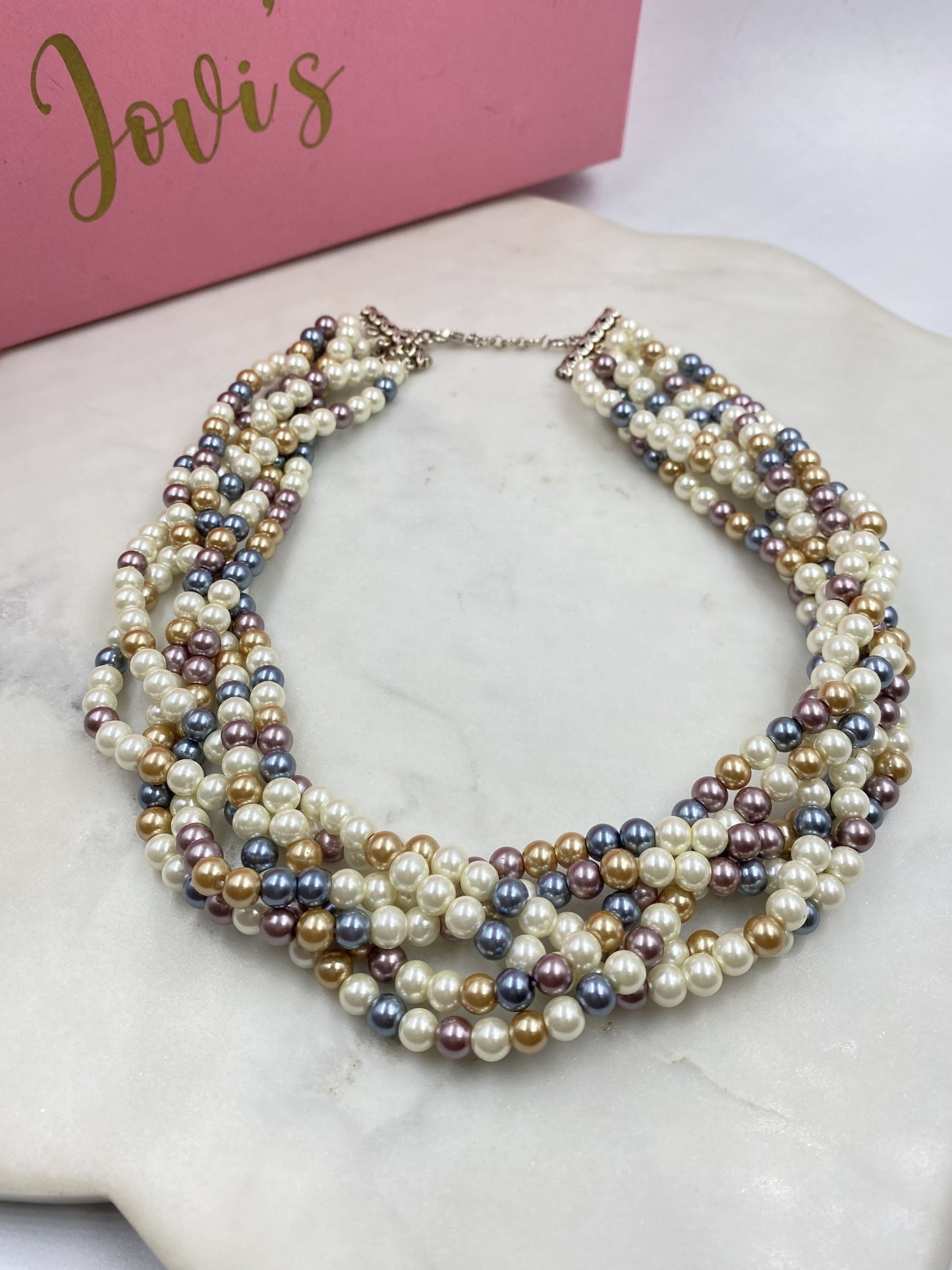 TWISTED SHELL PEARL NECKLACE