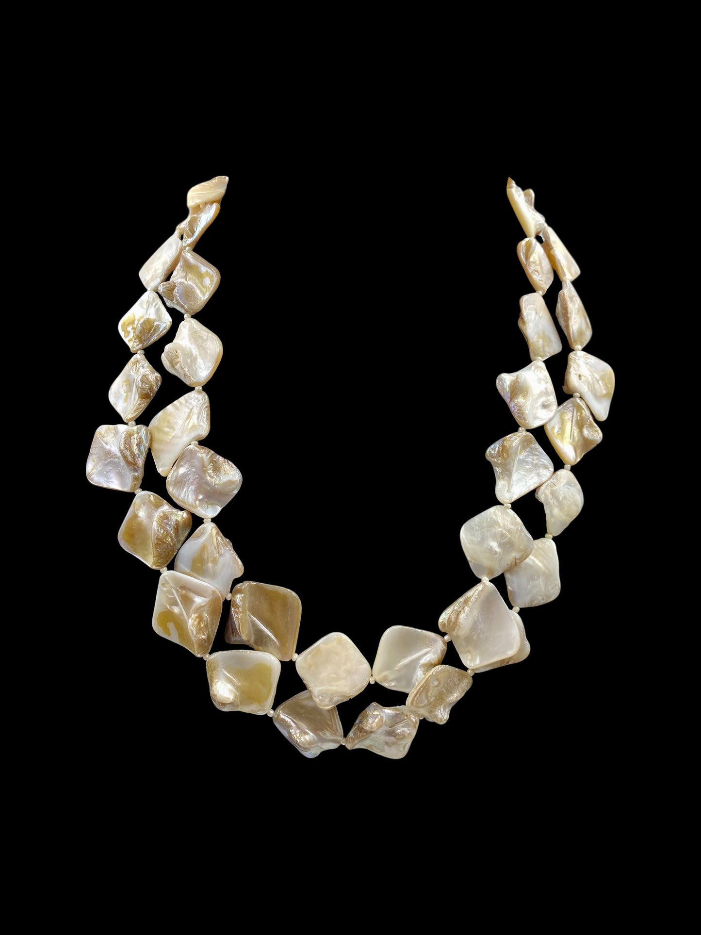 DOUBLE LINE MOTHER OF PEARL NECKLACE