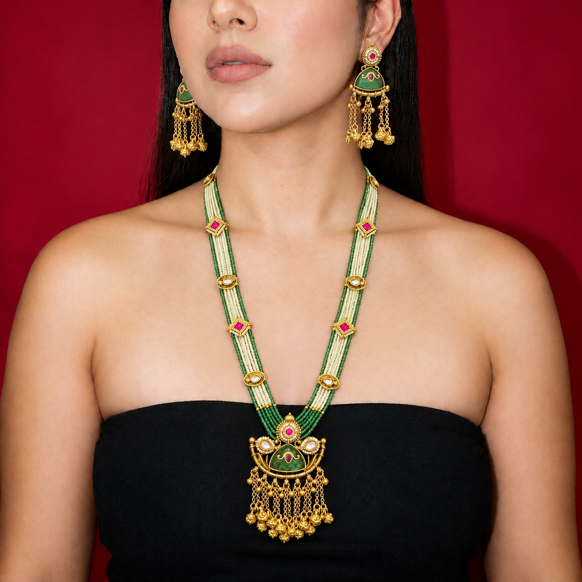 TEMPLE MINT GREEN & PEARL LONG NECKLACE WITH EARRINGS