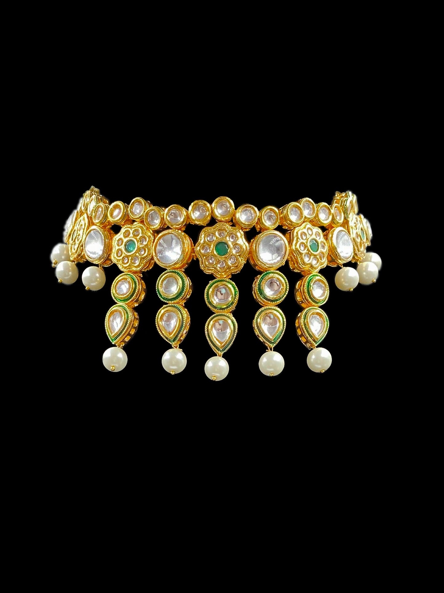 Elegant Kundan Choker with Earrings