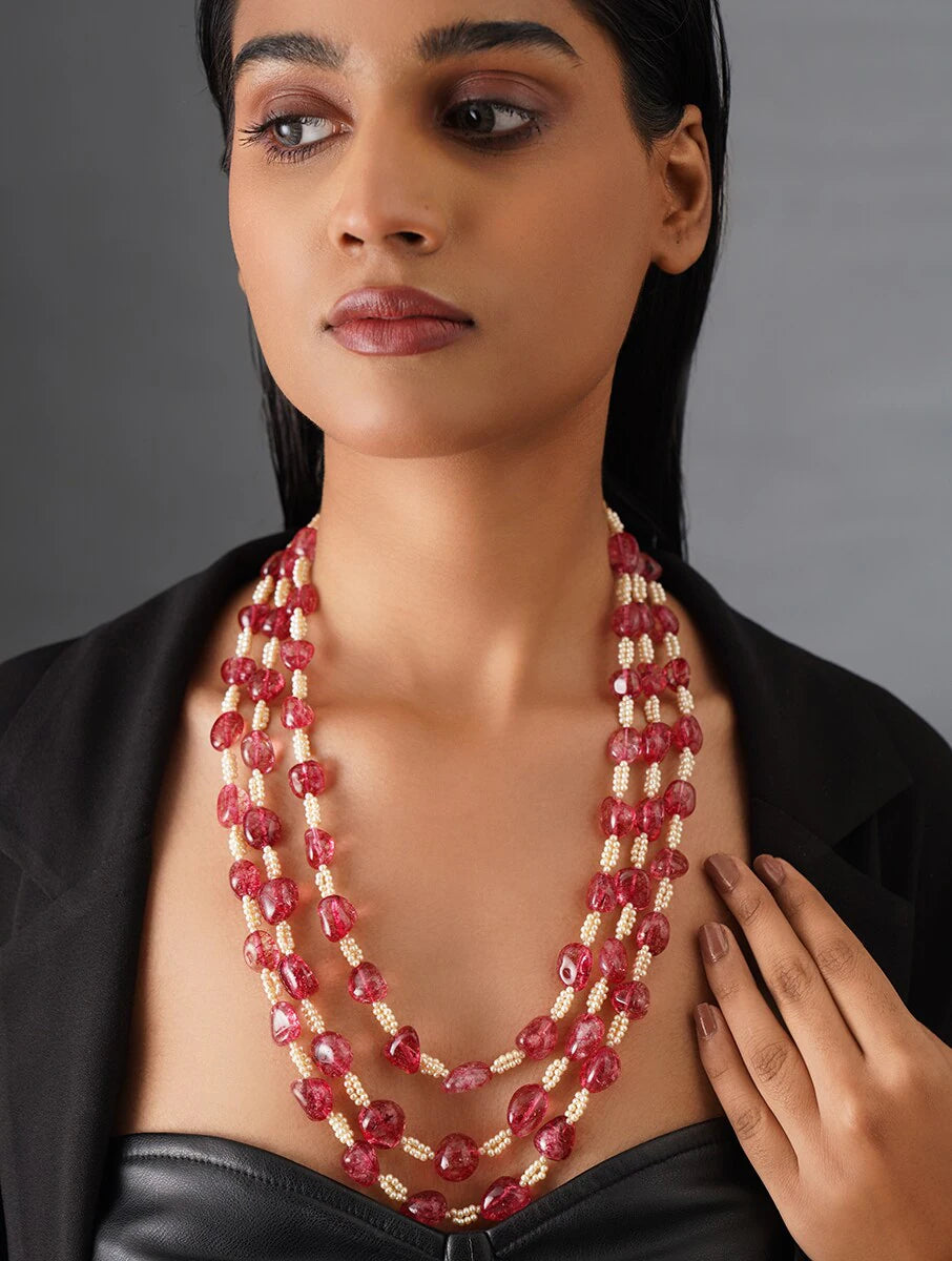 MAROON BEADS AND WHITE SHELL PEARLS TRIPLE LINE NECKLACE