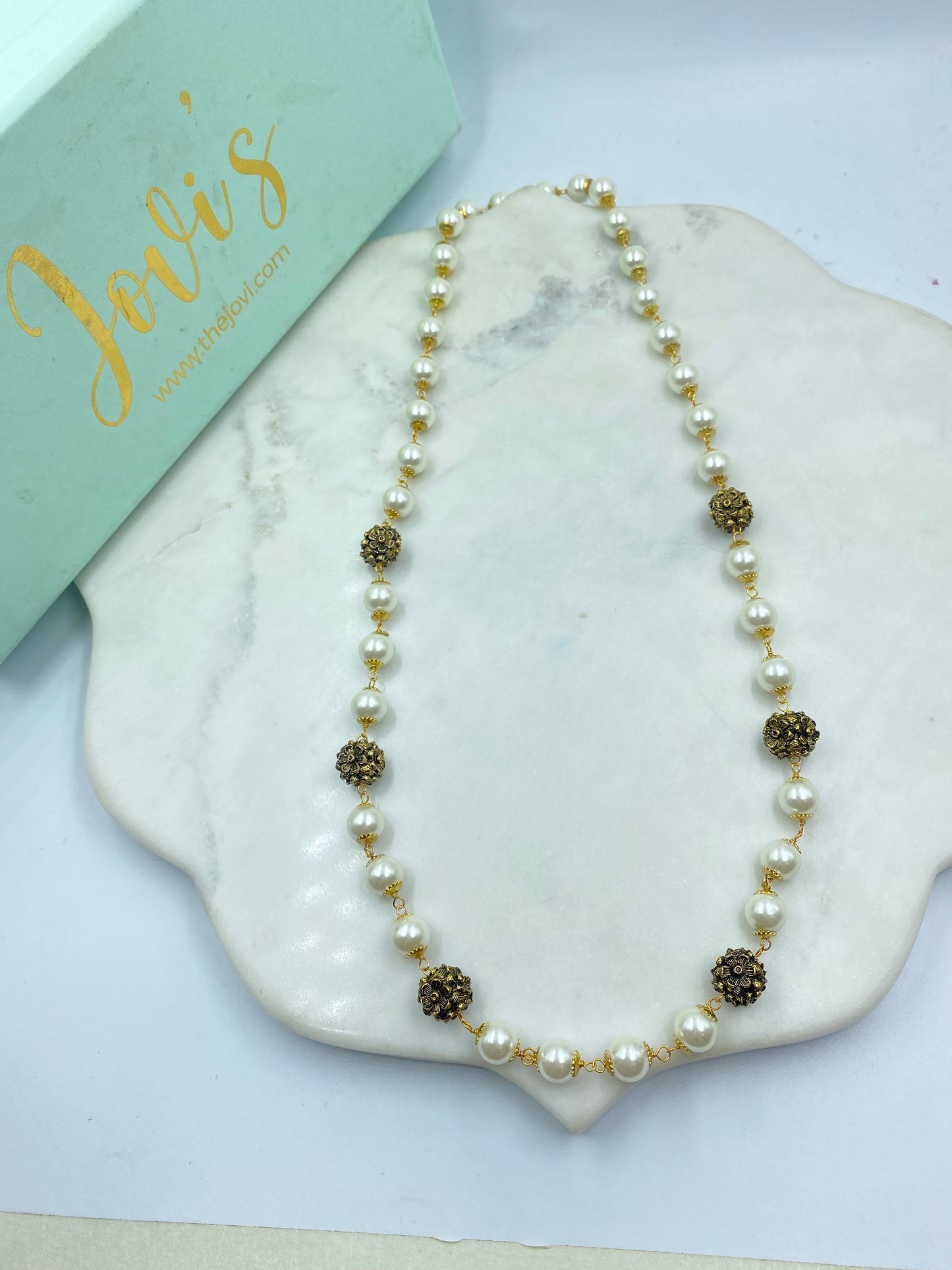 SHELL PEARLS LONG NECKLACE