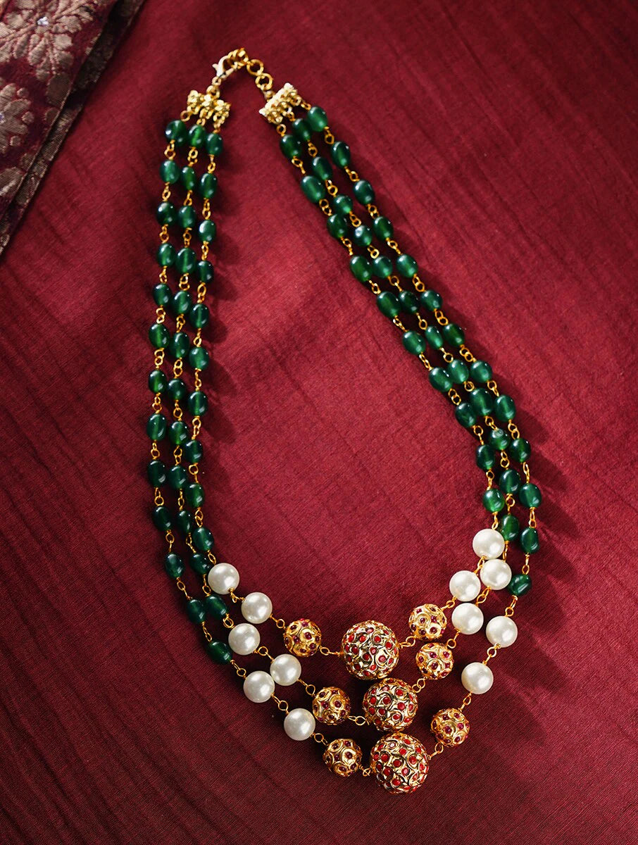 TRIPLE LINE GREEN QUARTZ WITH TRADITIONAL BEADS NECKLACE