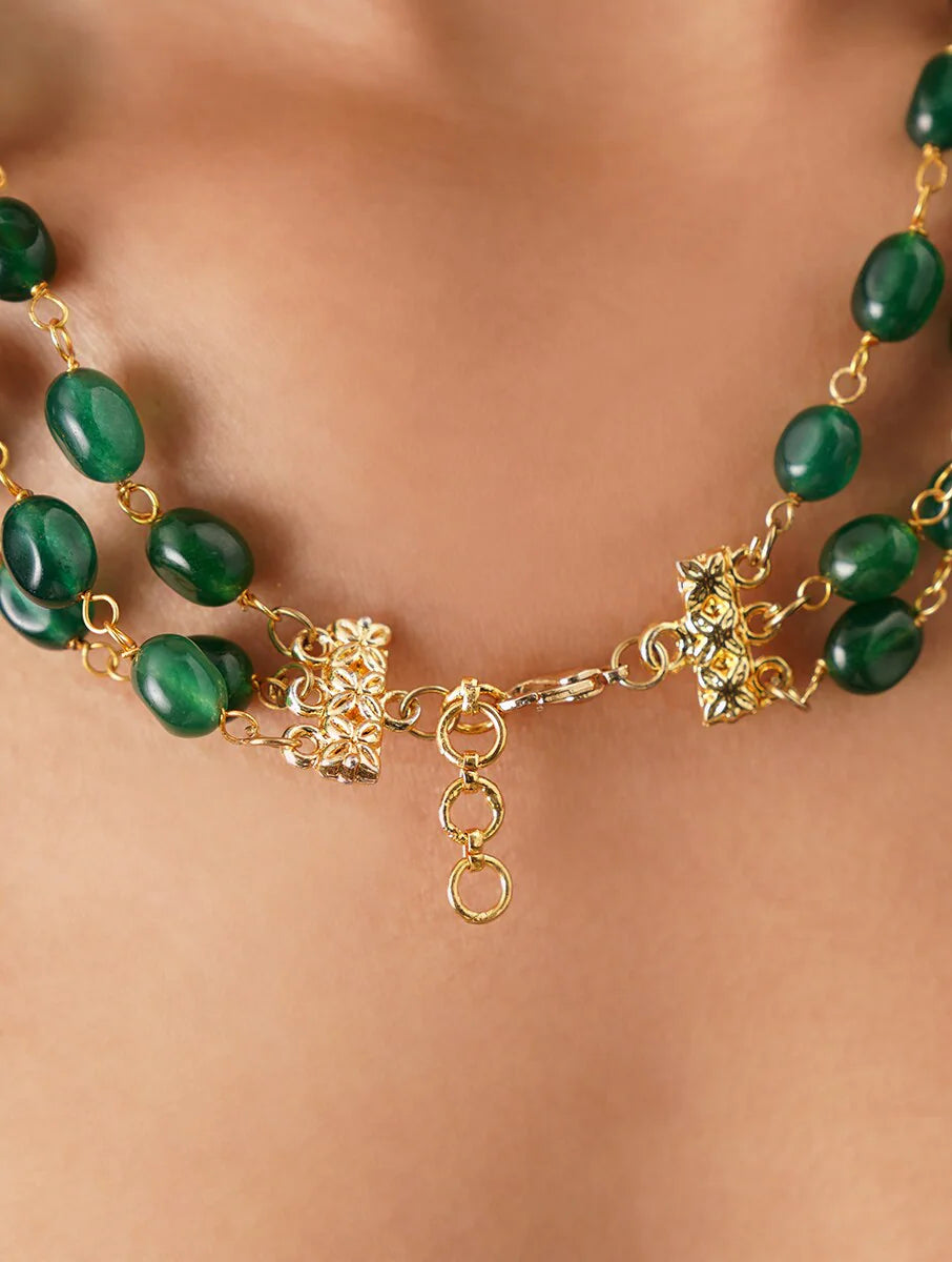 TRIPLE LINE GREEN QUARTZ WITH TRADITIONAL BEADS NECKLACE