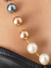 Load image into Gallery viewer, SINGLE LINE SHELL PEARL NECKLACE

