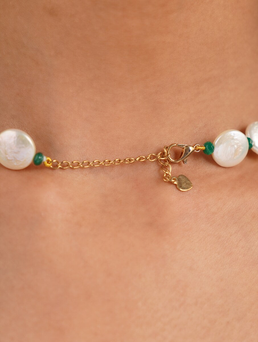 Freshwater Pearl Coin Necklace with semiprecious Amethyst beads.