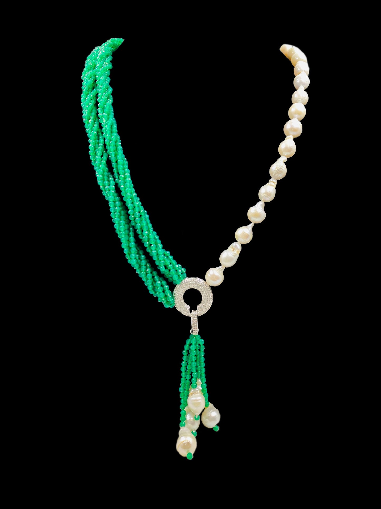 Twisted Green Onyx and Freshwater Pearl Crystal Necklace