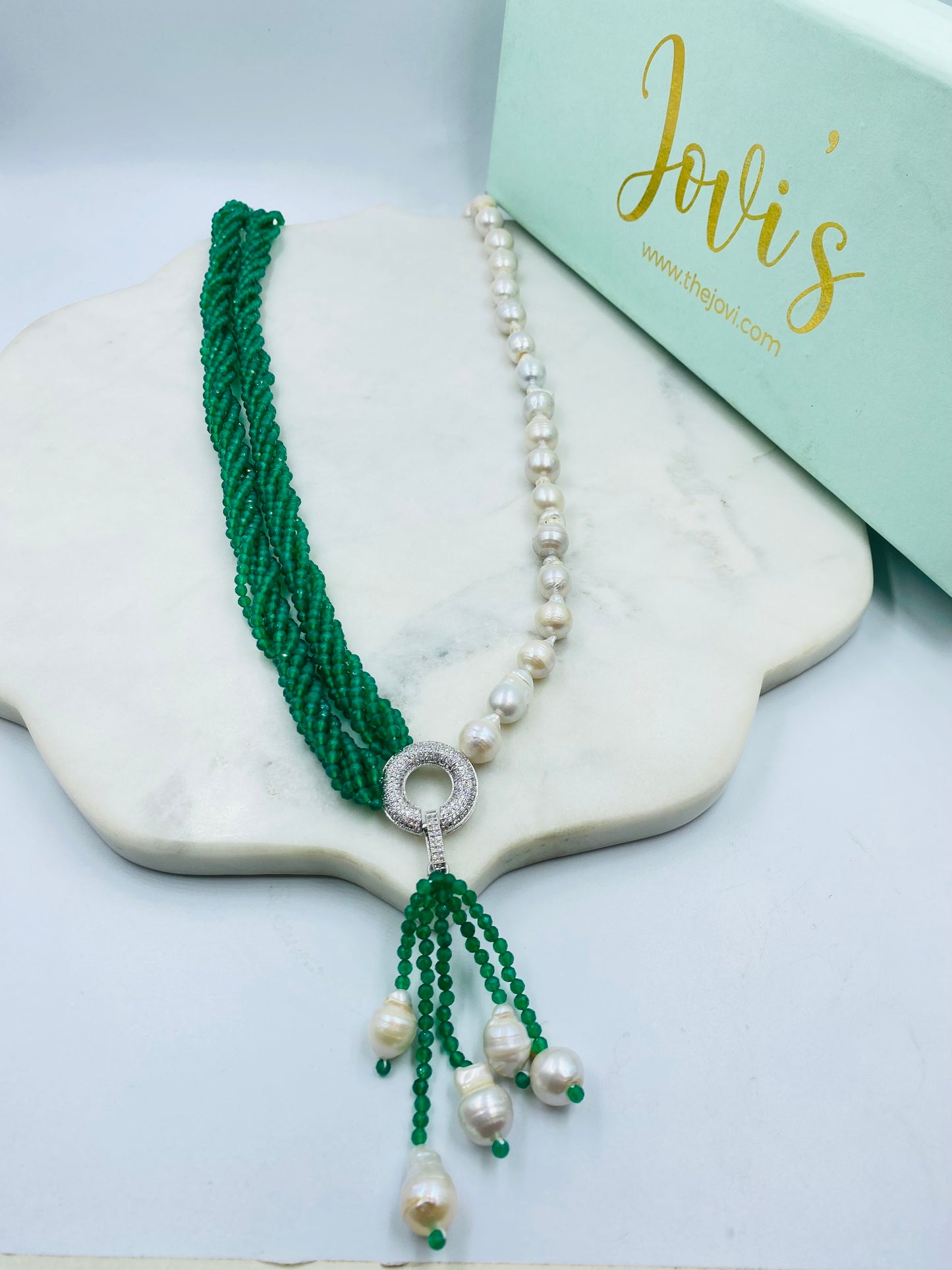 Twisted Green Onyx and Freshwater Pearl Crystal Necklace