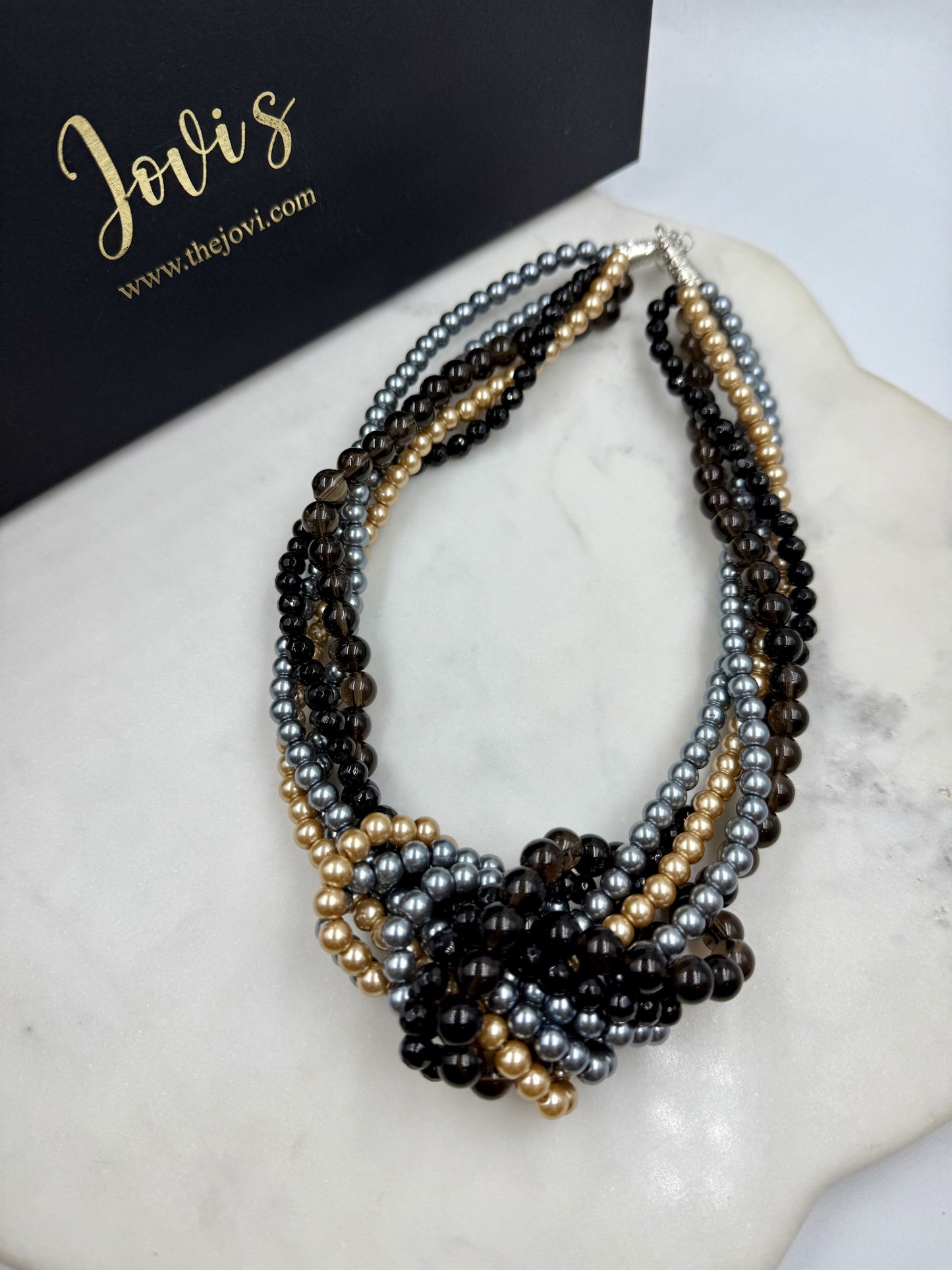 SHELL PEARL & ONYX KNOT NECKLACE