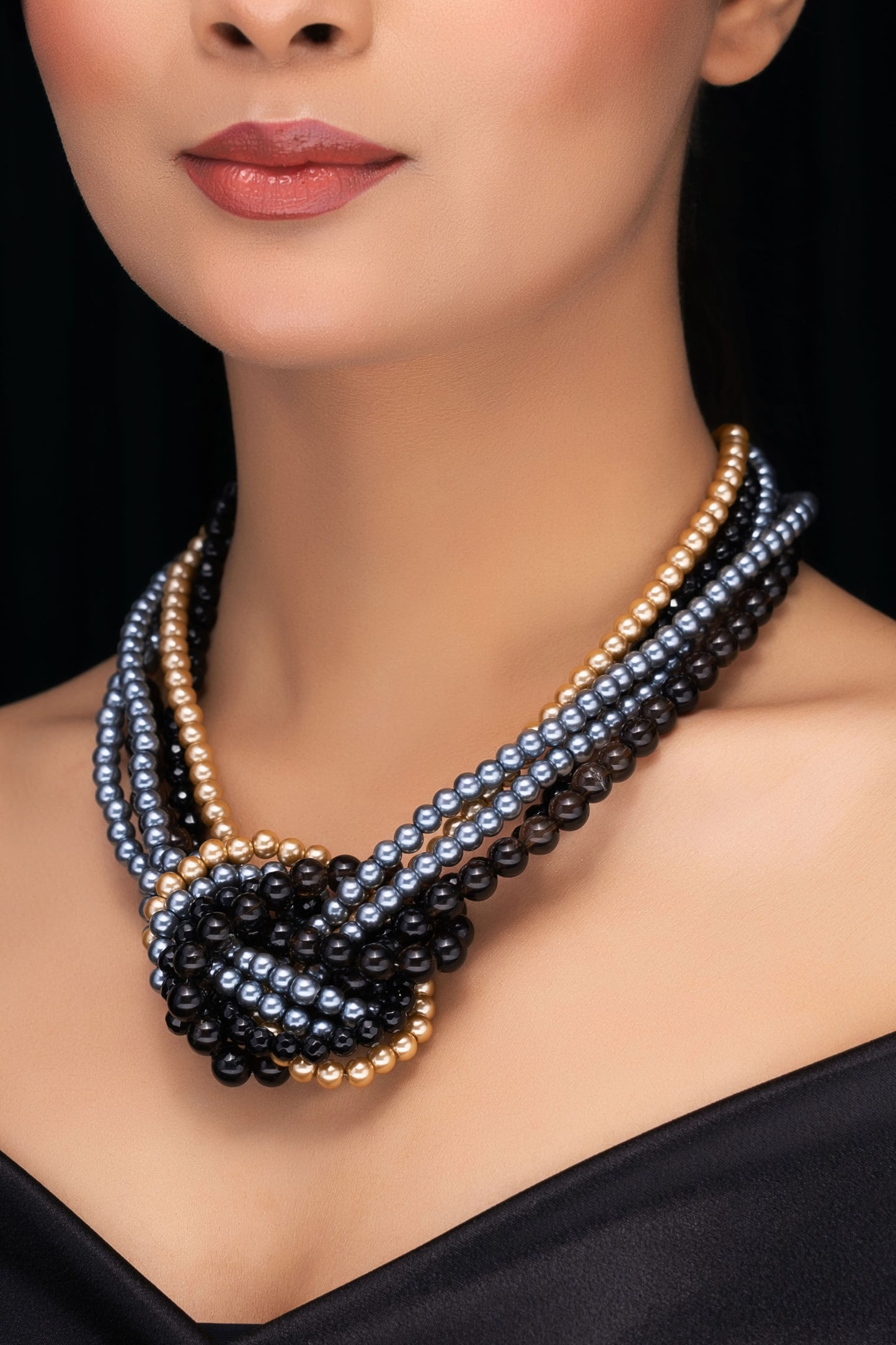 SHELL PEARL & ONYX KNOT NECKLACE