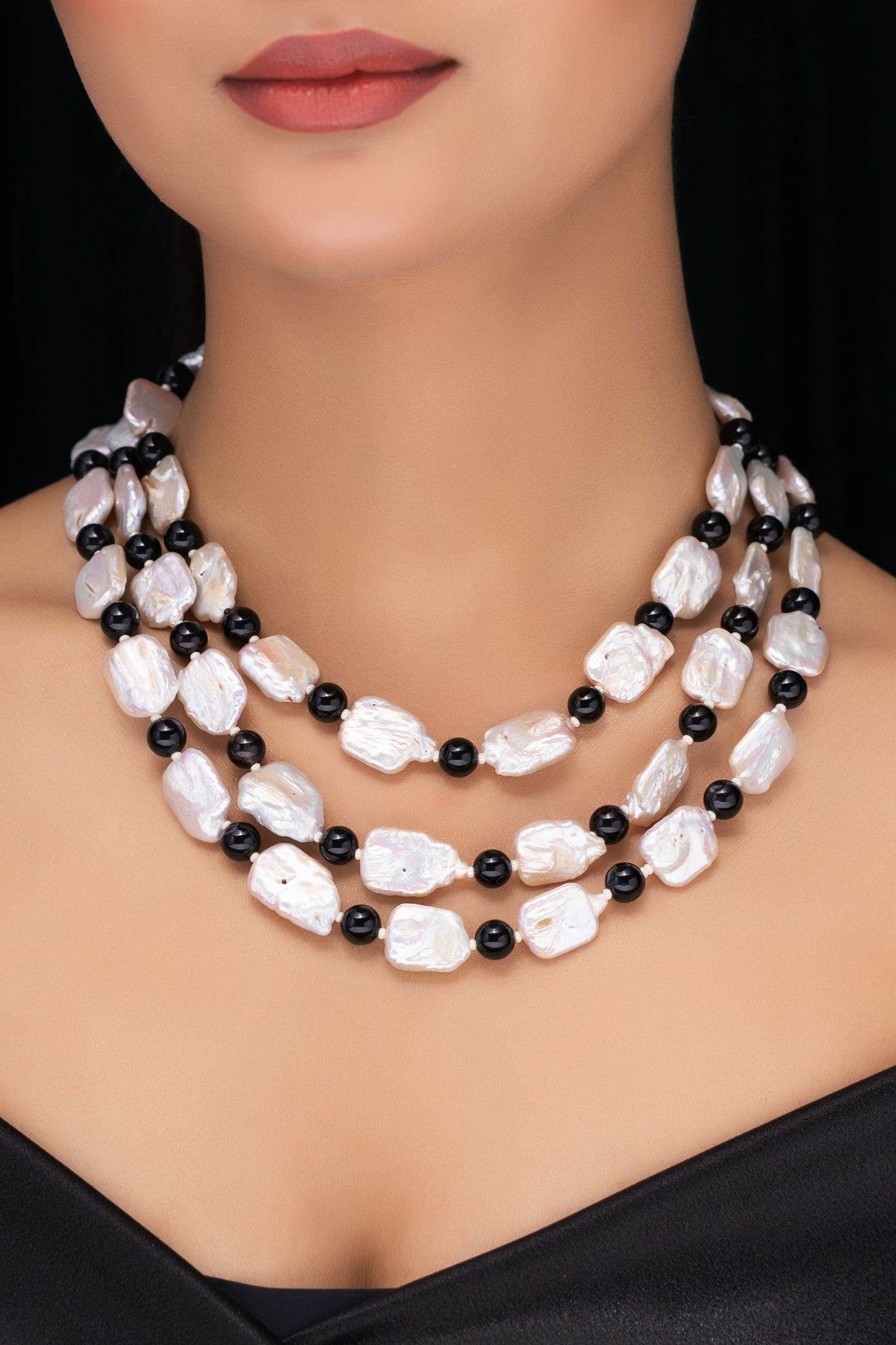 TRIPLE LINE FRESHWATER PEARL & SMOKY TOPAZ NECKLACE