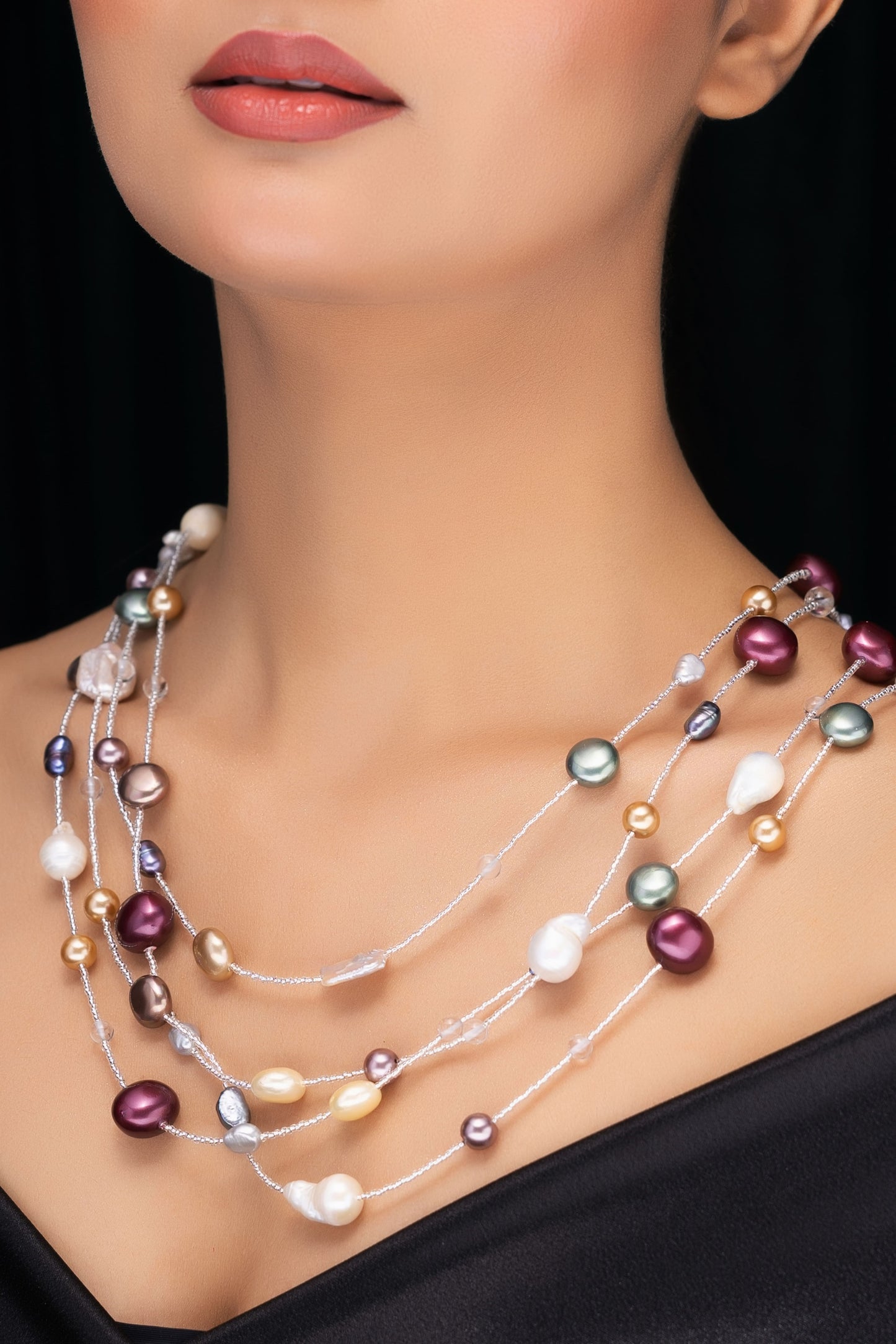 MULTICOLOR FRESHWATER PEARL LAYERED NECKLACE