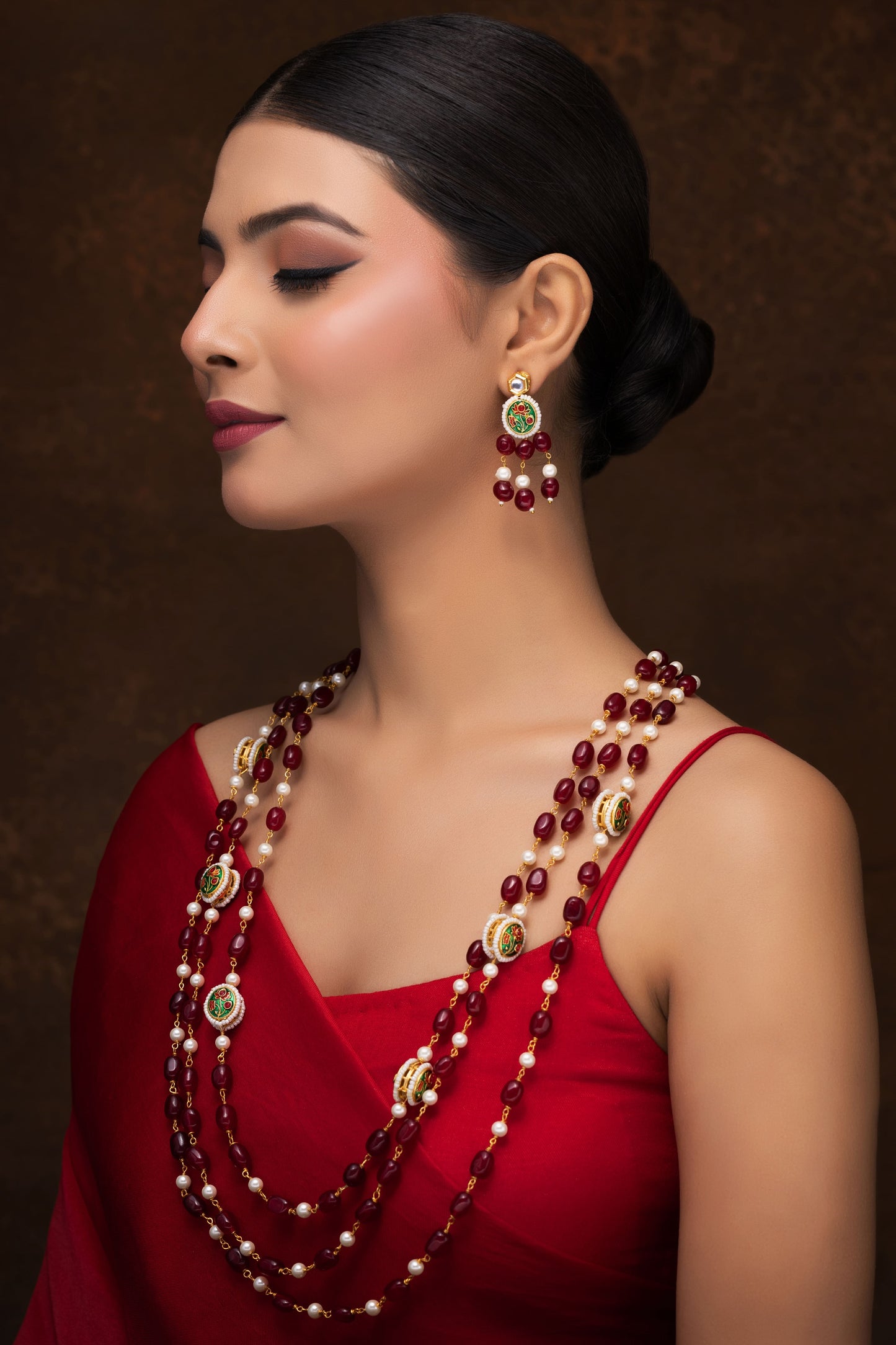 RED QUARTZ AND KUNDAN NECKLACE WITH EARRINGS