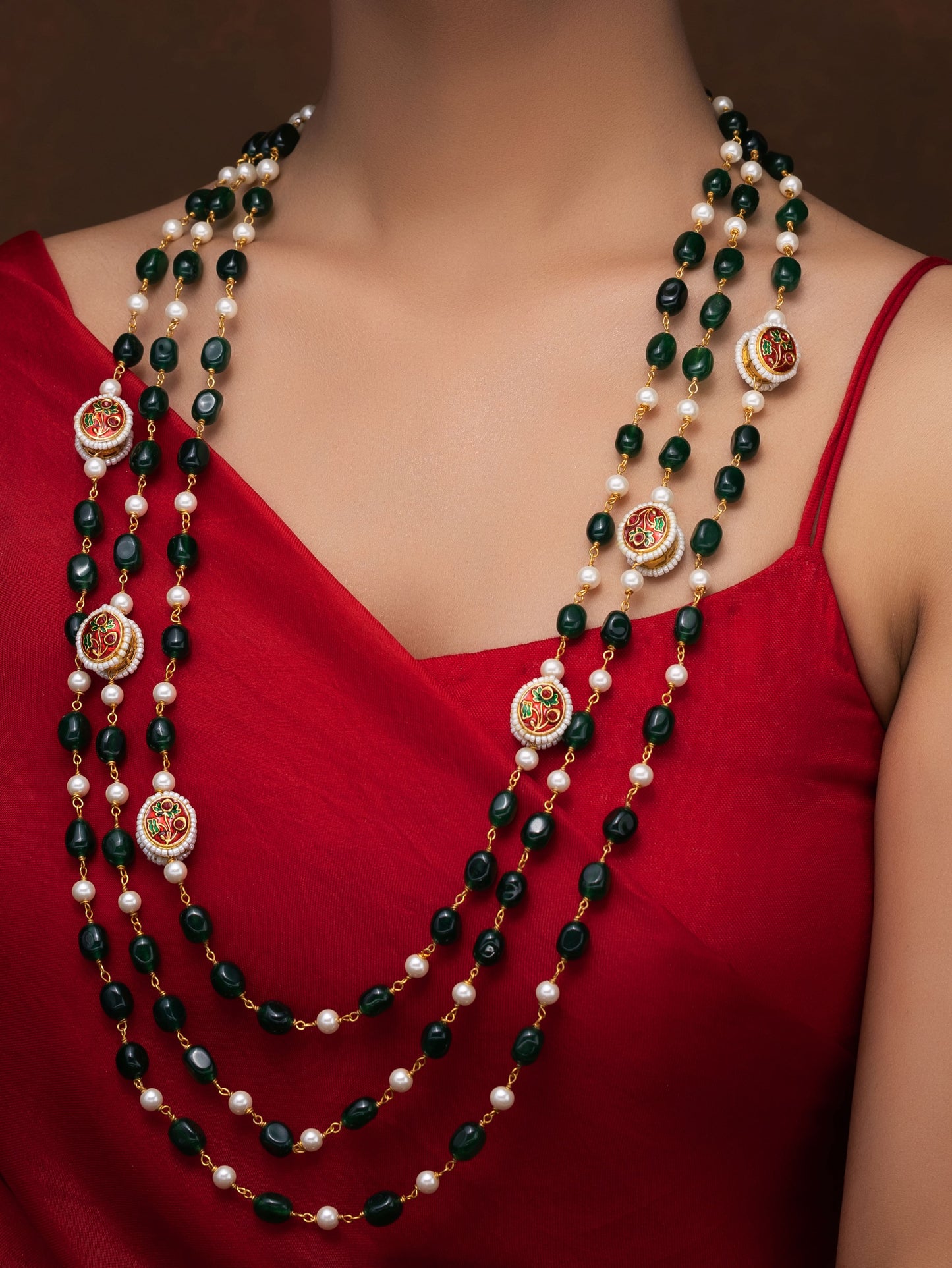 GREEN QUARTZ AND KUNDAN NECKLACE WITH EARRINGS