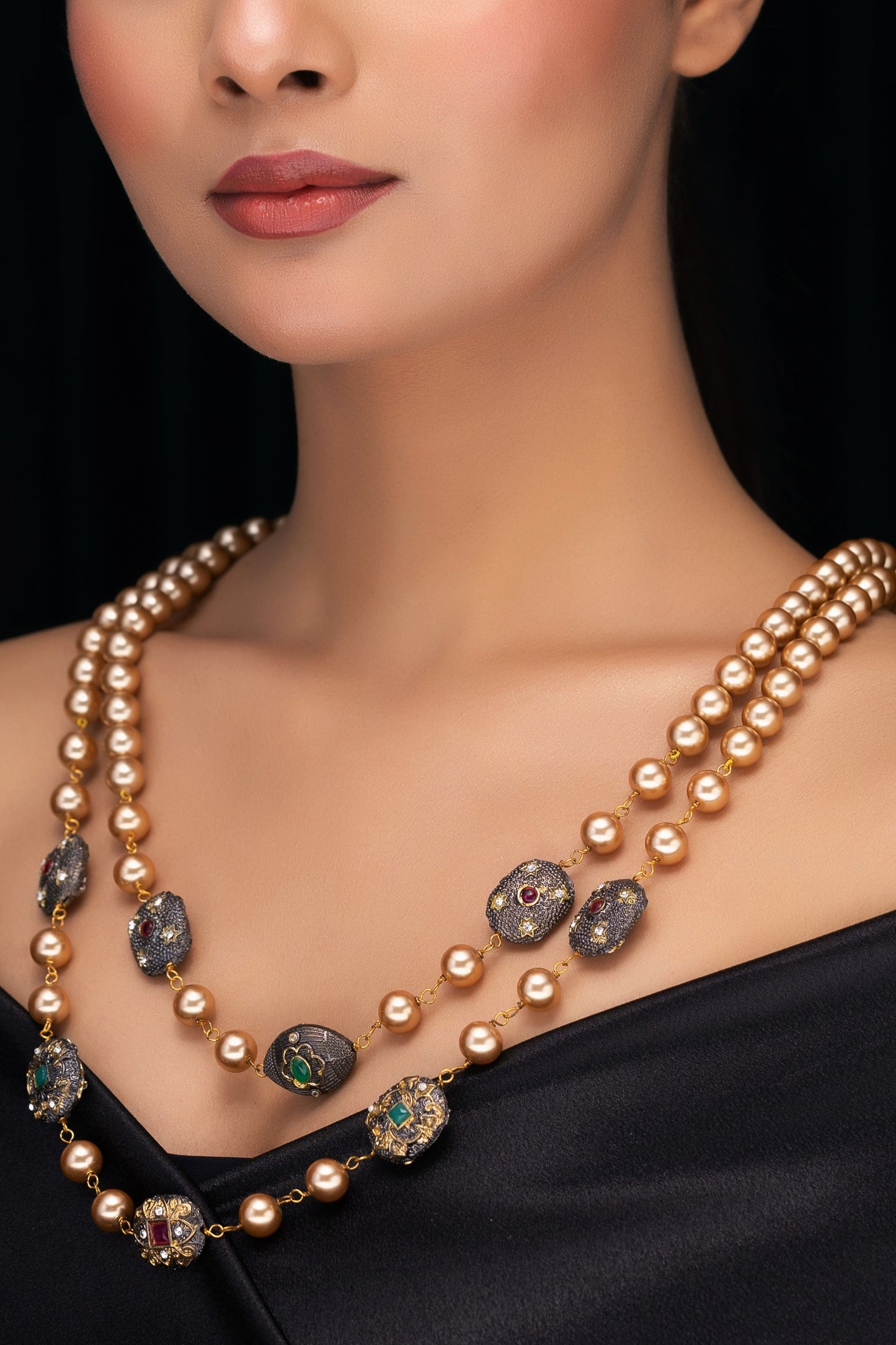 DOUBLE LINE GREY SHELL PEARL NECKLACE