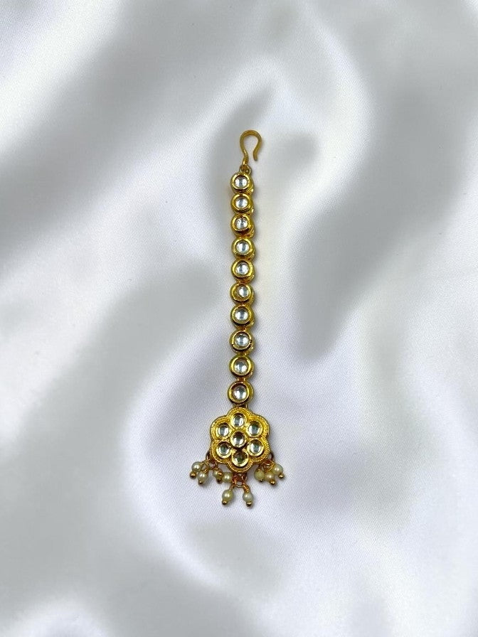 Kundan with Pink Drop Mangtika