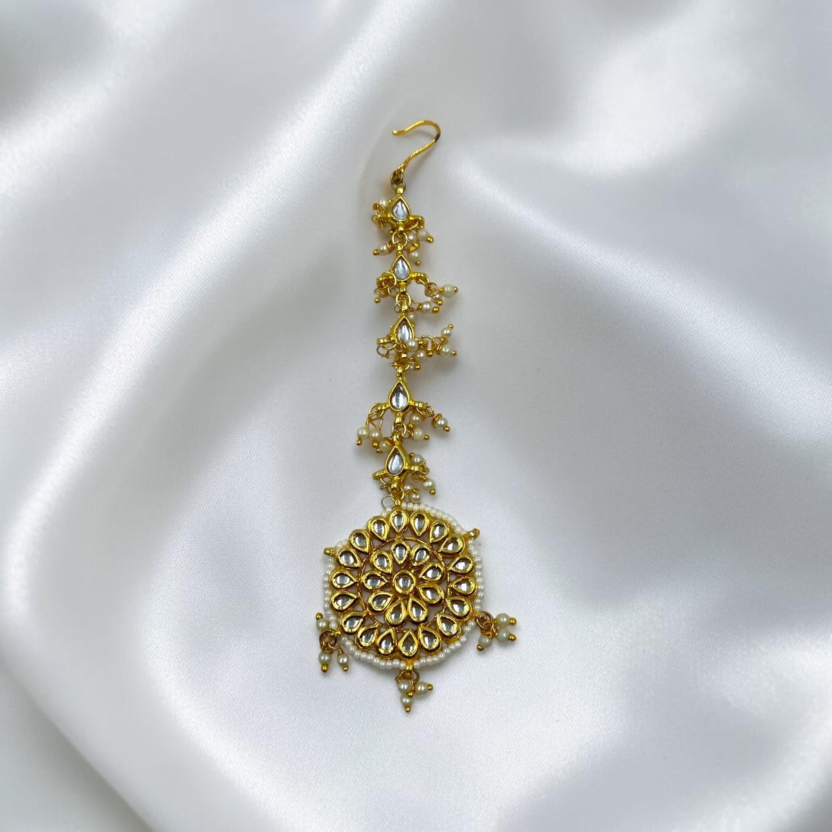 Kundan & Pearl Mangtika