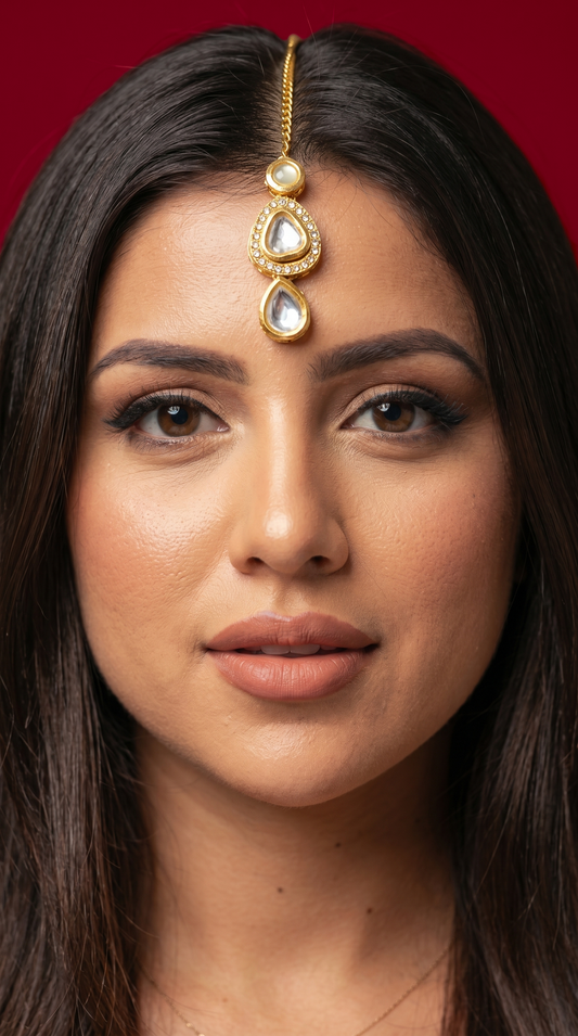 Gold Finish Kundan Mangtika