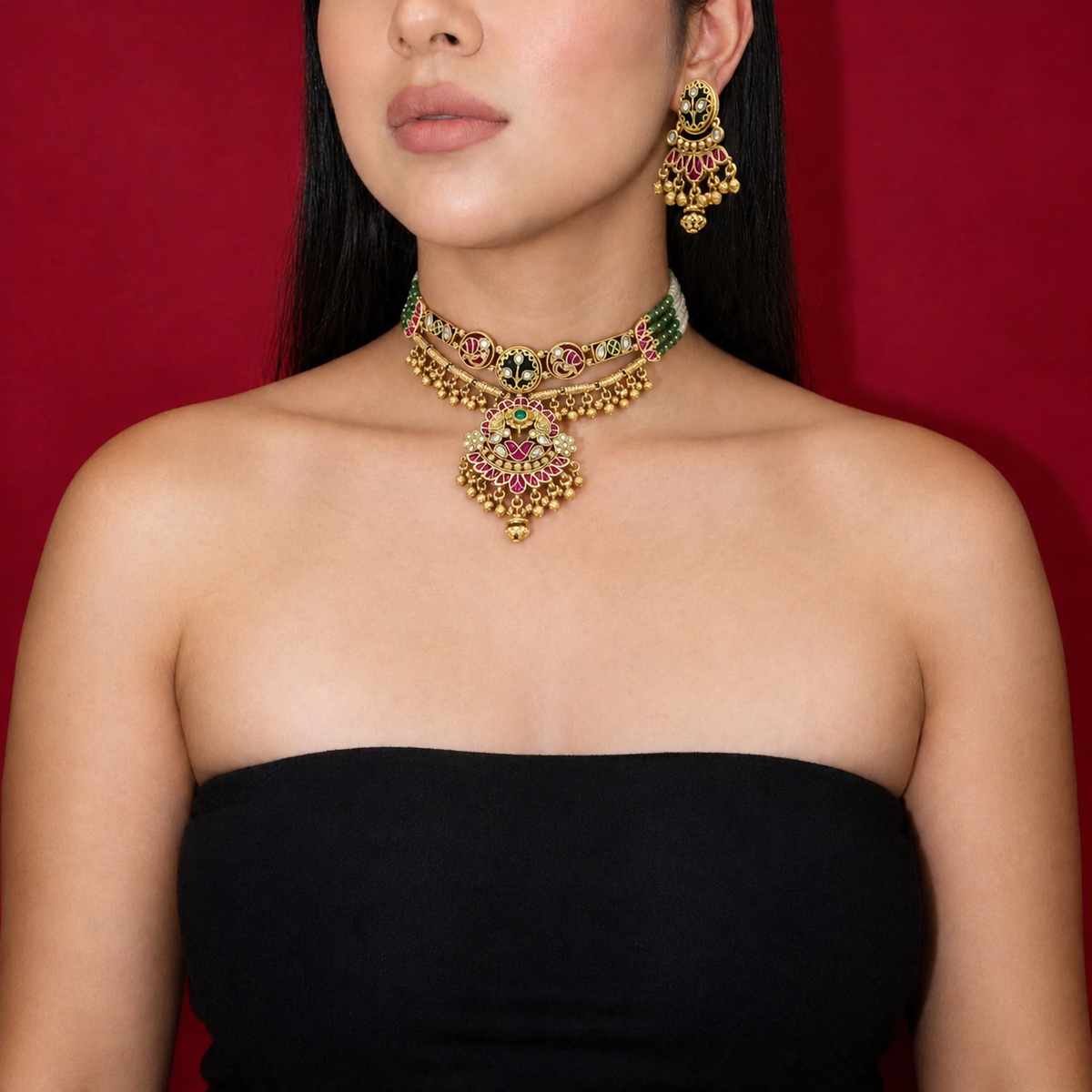 TEMPLE SHORT NECKLACE WITH EARRINGS