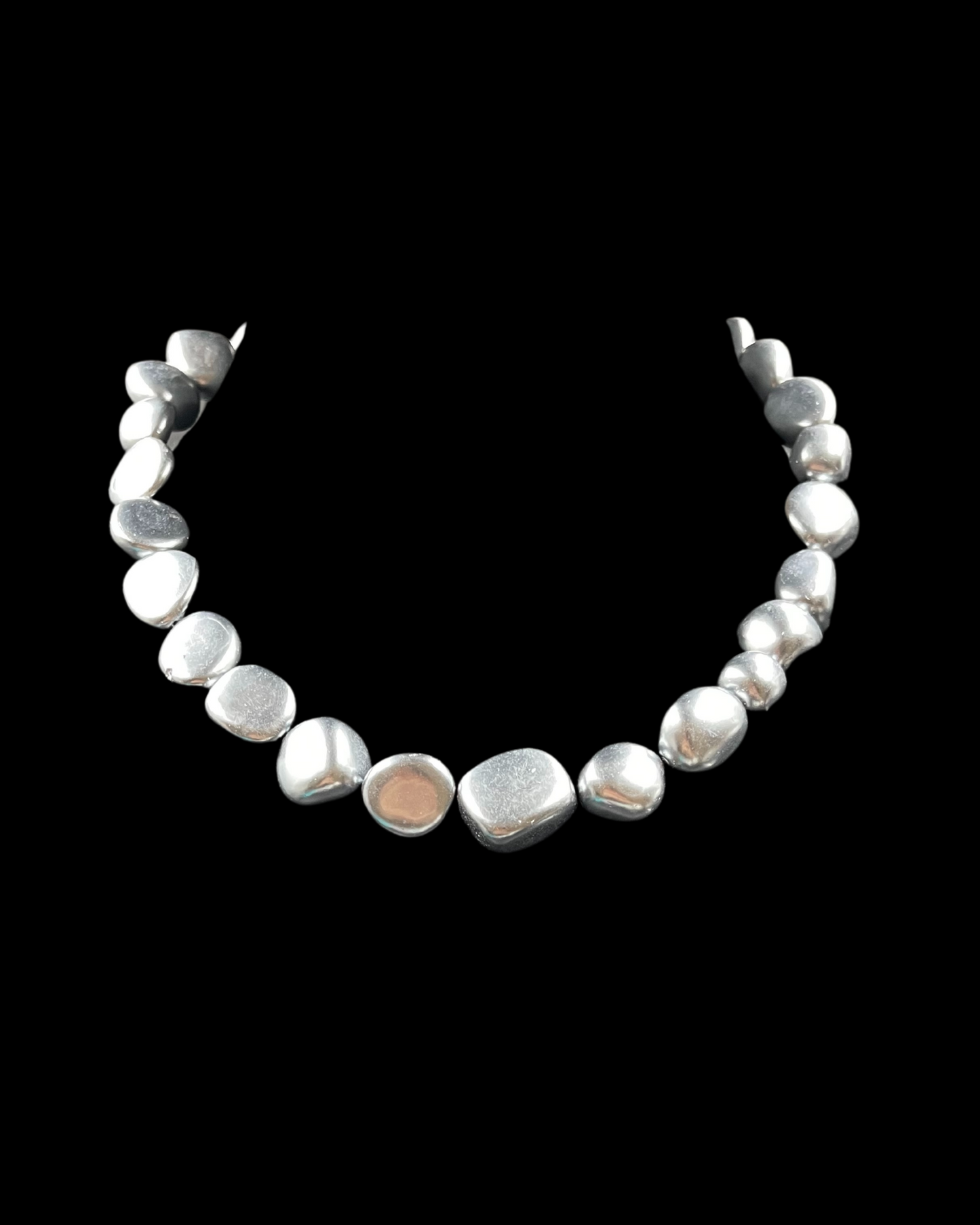 Grey Shell Pearl Single Line Statement Necklace