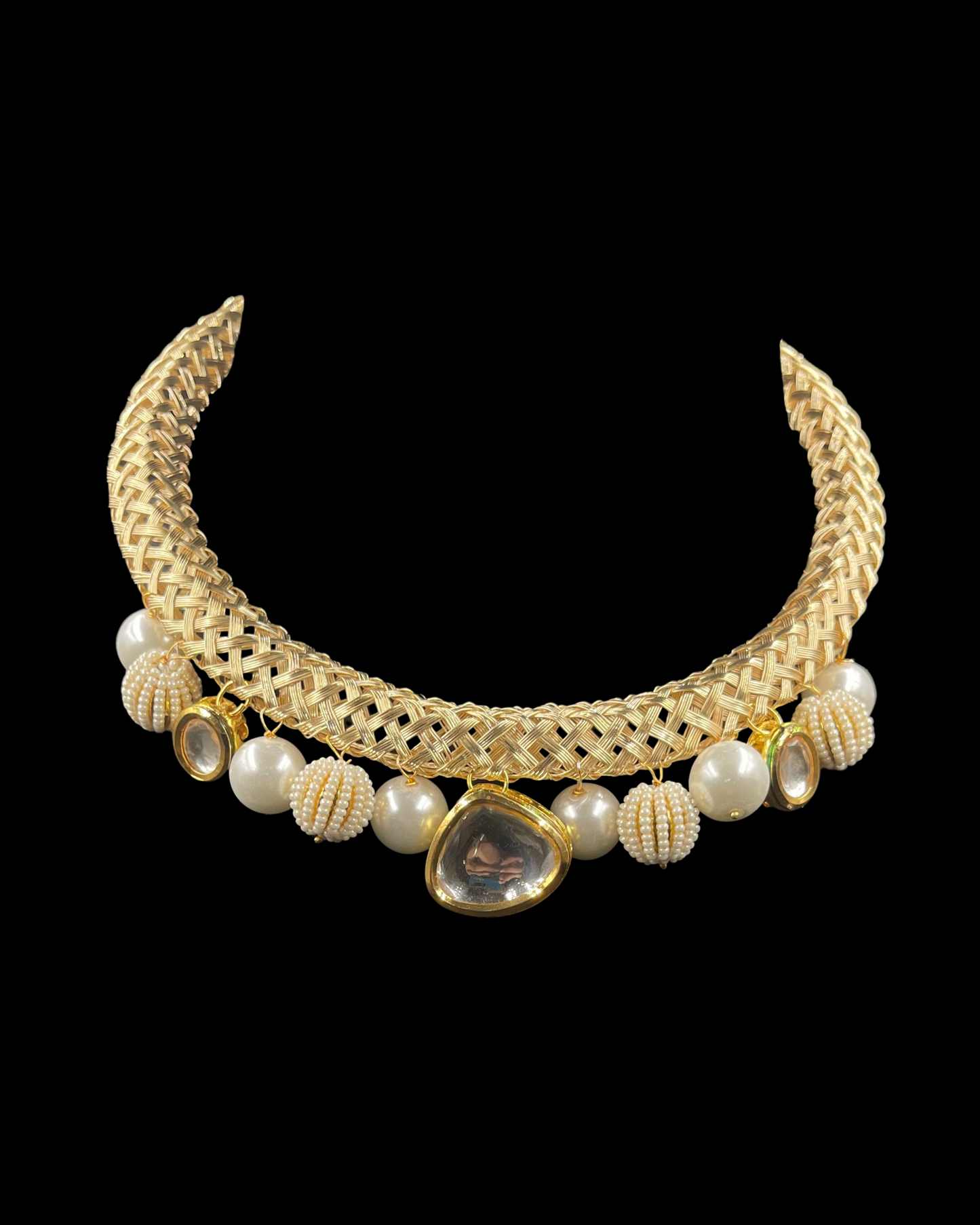 Kundan and Shell Pearl Golden Hasli