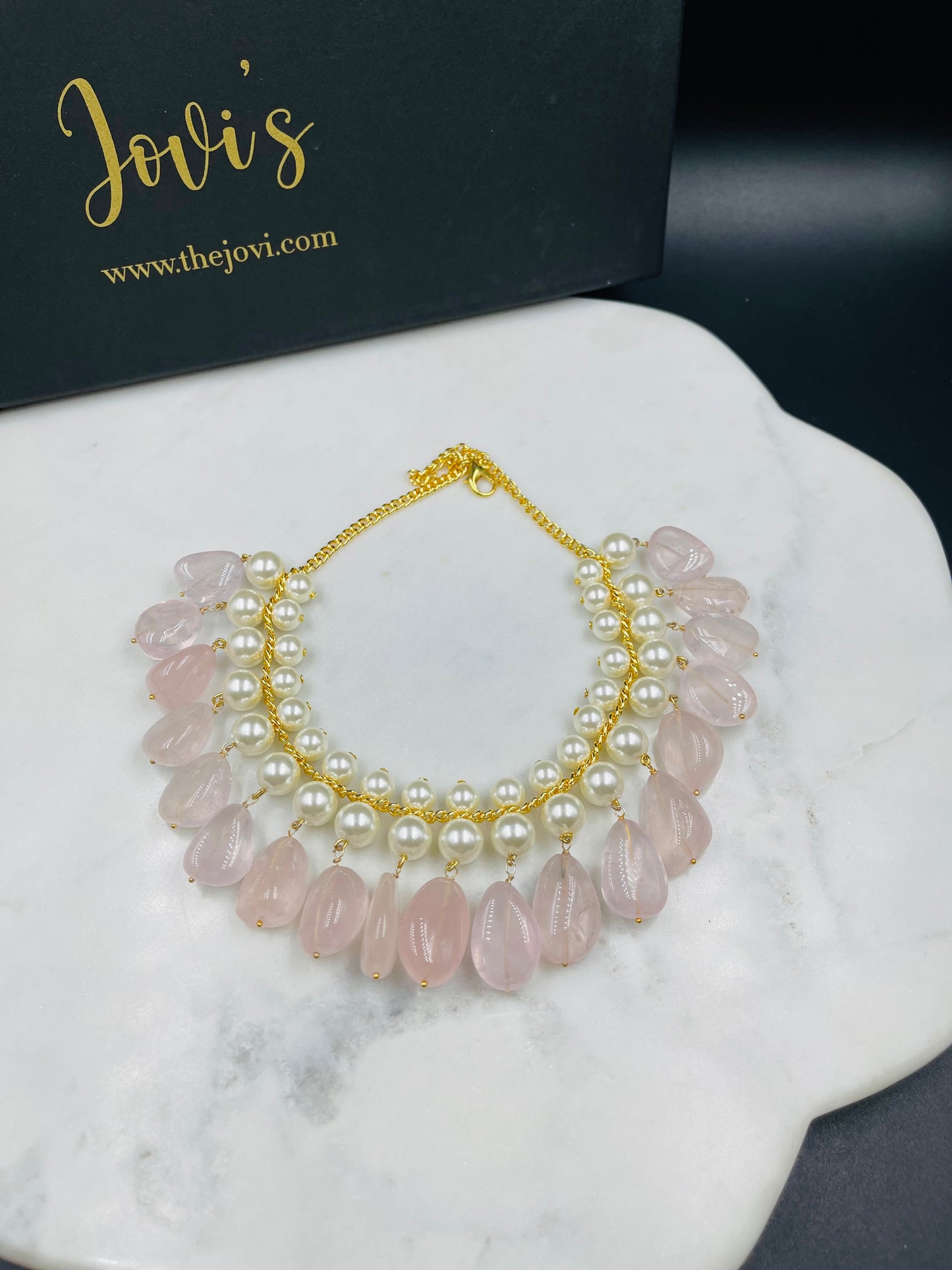 Shell Pearl & Rose Quartz Short Necklace