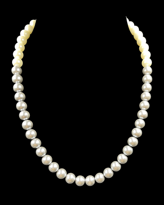 Single Line Grey & White Shell Pearl Necklace