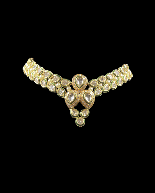 Delicate Kundan Short Necklace with Earrings