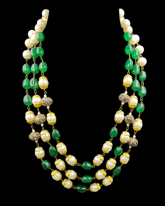 Triple Line Shell Pearl and Green Quartz String