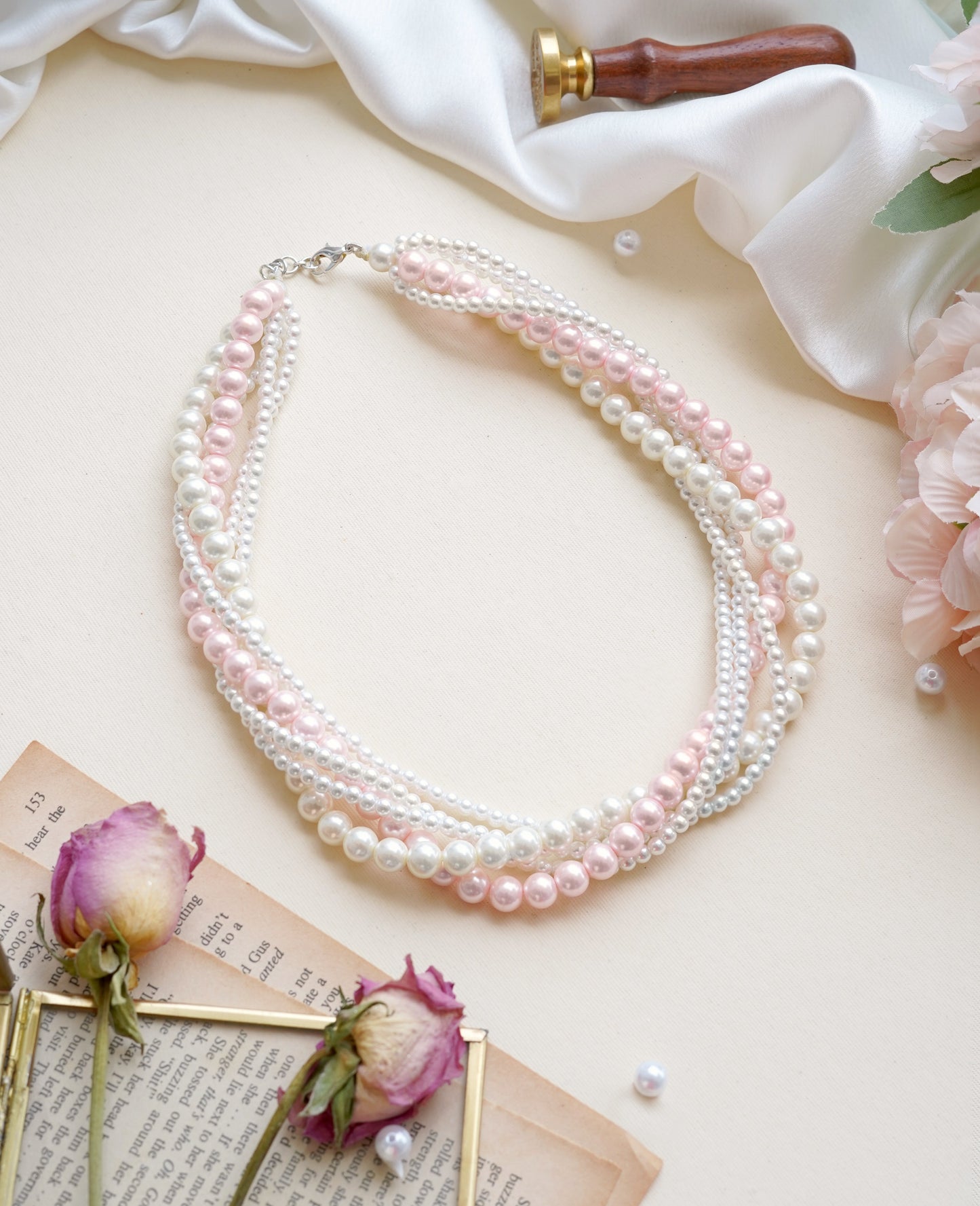 Pink and White Pearl Twisted Necklace