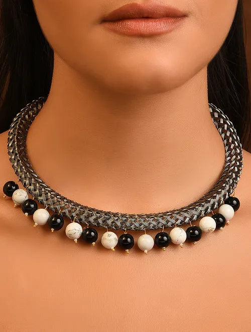 Silver Tone Handcrafted Hasli Necklace with Agate and Onyx