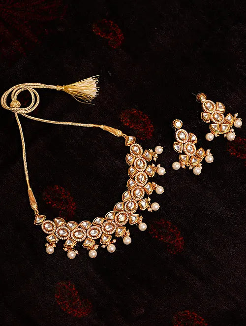 Designer Pearl and Kundan Choker with Earrings