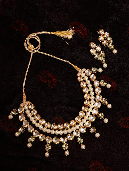 Elegant Pearl and Kundan Choker with Earrings