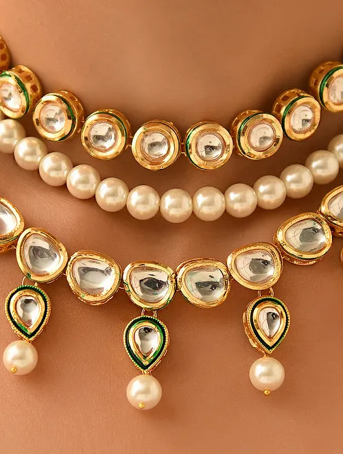 Elegant Pearl and Kundan Choker with Earrings