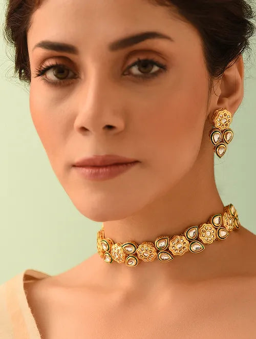 Classic Kundan Choker with Earrings