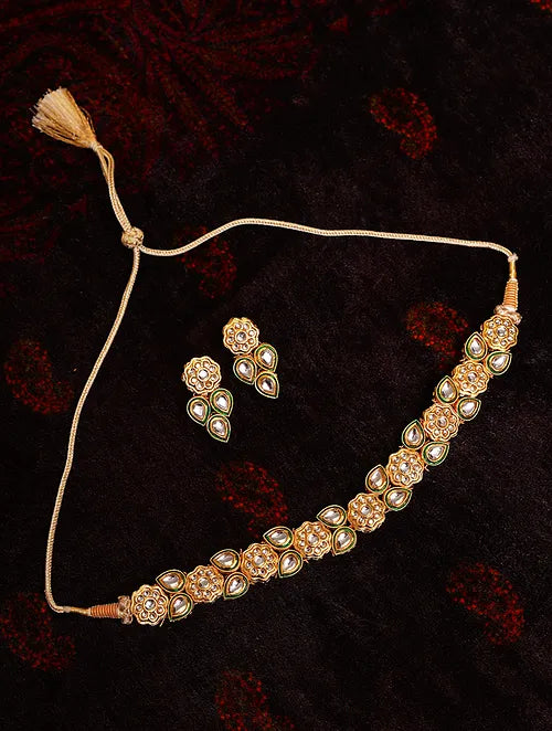 Classic Kundan Choker with Earrings