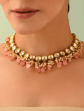 Load image into Gallery viewer, Classic Kundan and Pink Quartz Choker with Earrings
