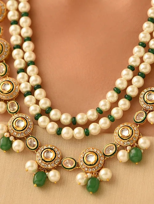 Green Kundan and Pearl Necklace with Earrings