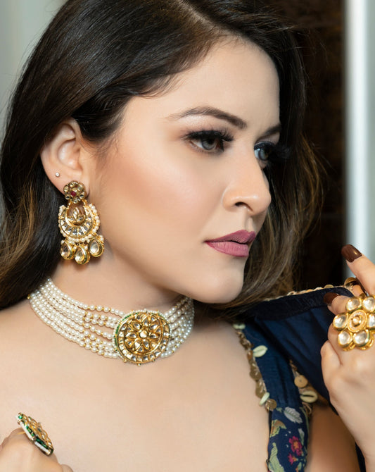 Classic Kundan and Pearl Choker with Earrings