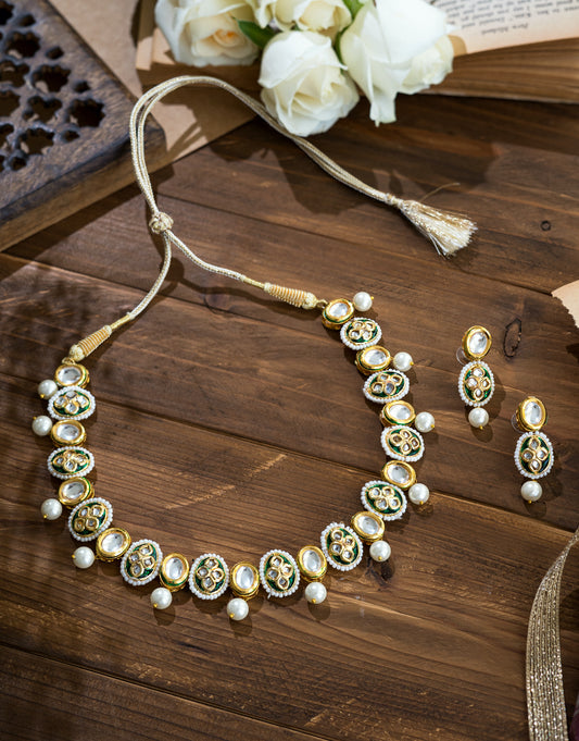 Green Kundan and Pearl Short Necklace with Earrings